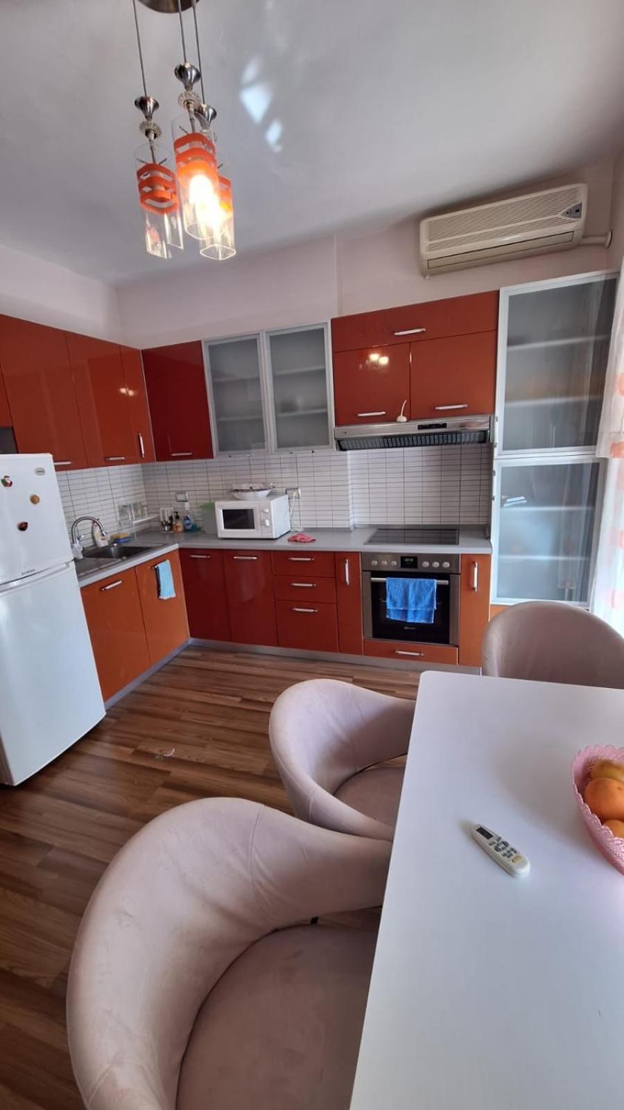 Ferienwohnung Cozyflat In The Middle Of Tirana Exterior foto